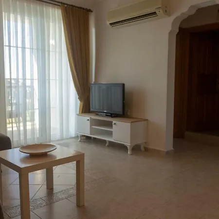 Calis Venice B-3