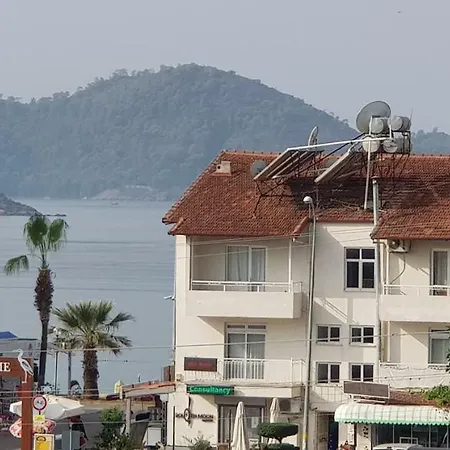 Calis Venice B-3